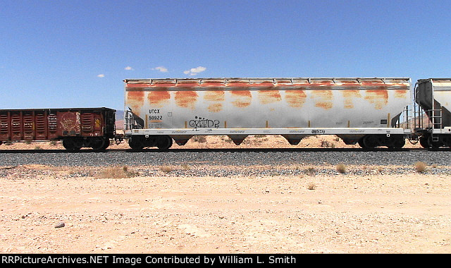 WB Manifest Frt at Erie NV W-MdTrnSlv-Pshr -70